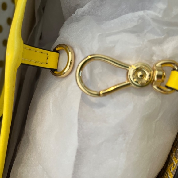 Ralph Lauren Tote - Picture 3 of 6